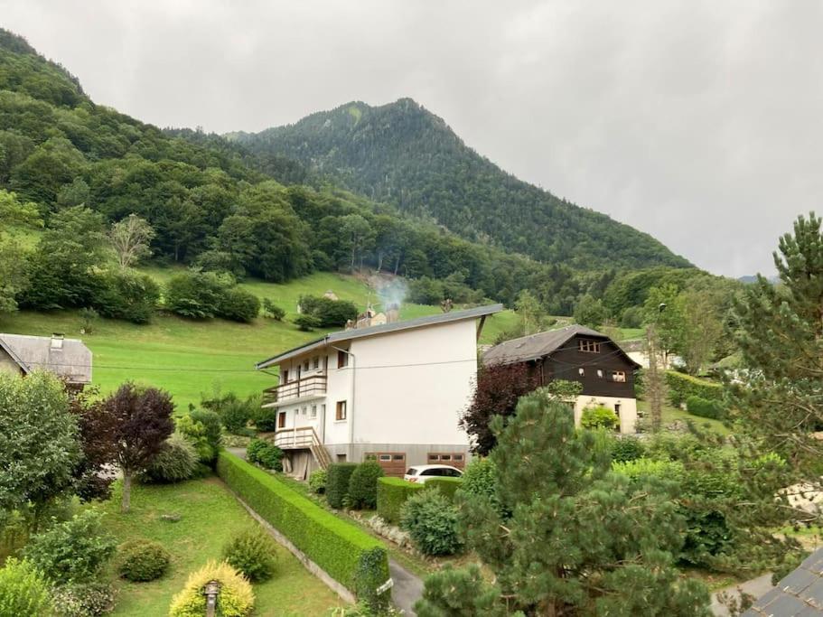 Le 31 Clos Sainte Marie Cauterets Exterior photo